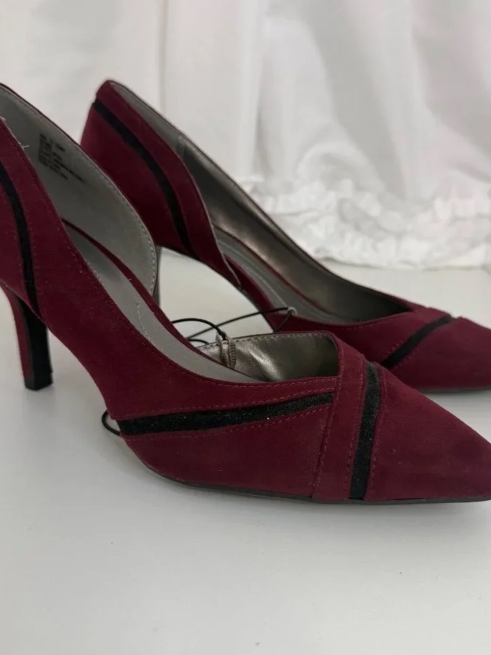 Women's Pointed-Toe Burgundy Suede Heels with Black Trim